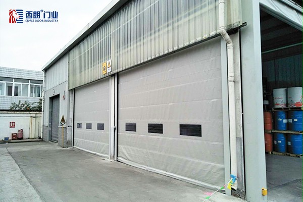 出货码头抗风堆积式快速卷帘门