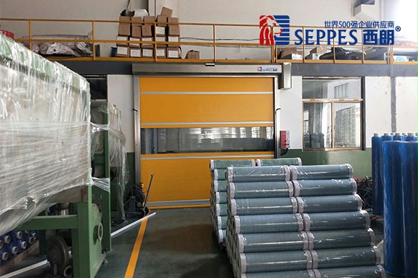 器材制造间防尘防虫快速卷帘门 器材制造间防尘防虫快速卷帘门