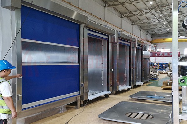 机械厂水洗设备间双面自动快速门