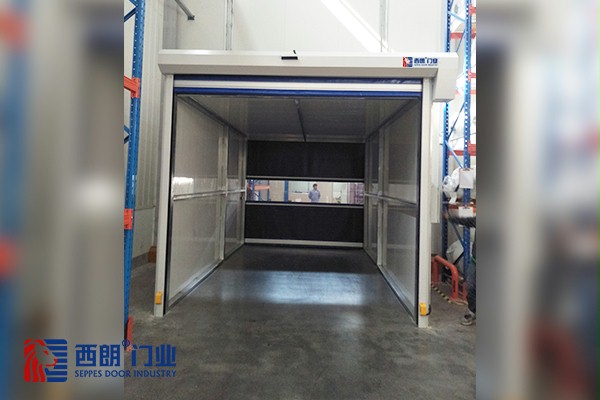 制造生产车间的pvc快速门2 制造生产车间的pvc快速门