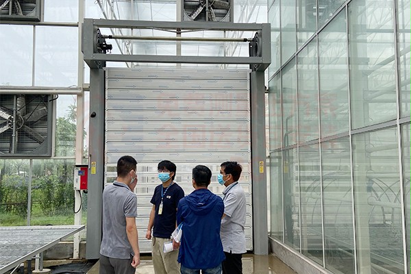 智能化农业种植园硬质快速门1 智能化农业种植园硬质快速门