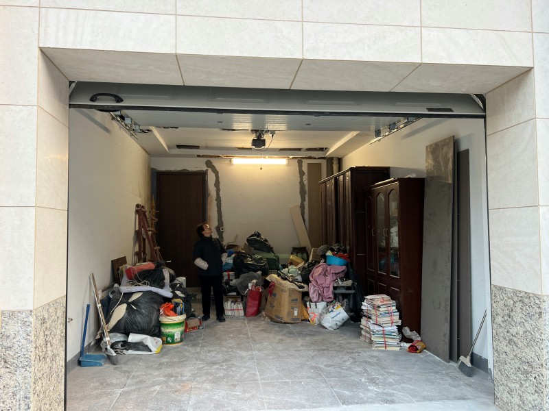 提升门